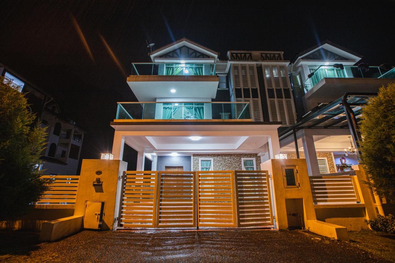 Barrington Villa @ Golden Hill مرتفعات كاميرون المظهر الخارجي الصورة