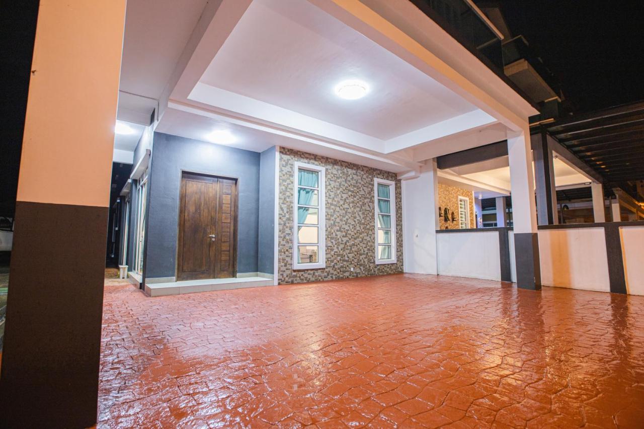 Barrington Villa @ Golden Hill مرتفعات كاميرون المظهر الخارجي الصورة