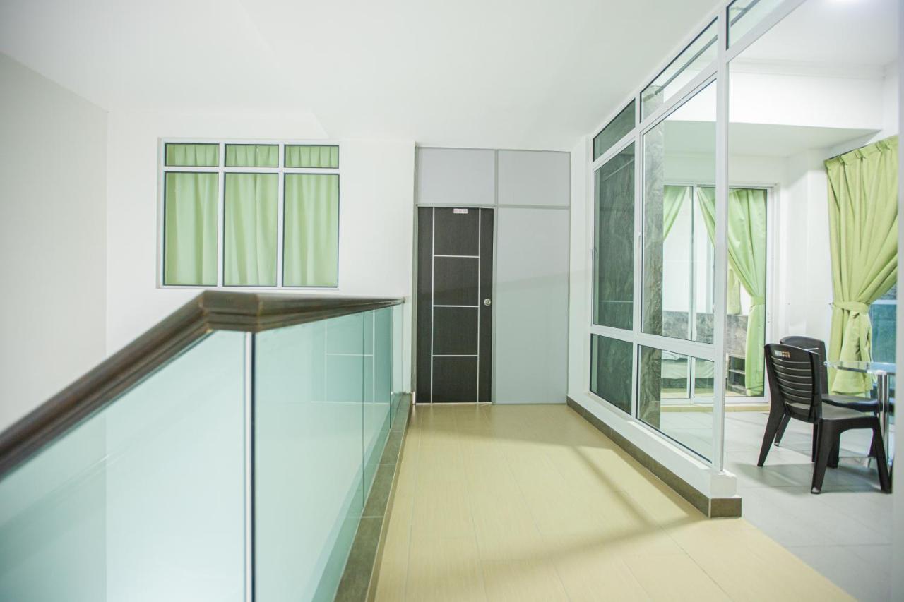 Barrington Villa @ Golden Hill مرتفعات كاميرون المظهر الخارجي الصورة