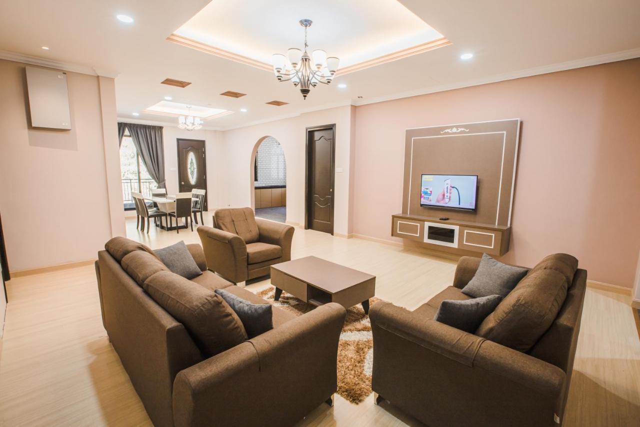 Barrington Villa @ Golden Hill مرتفعات كاميرون المظهر الخارجي الصورة