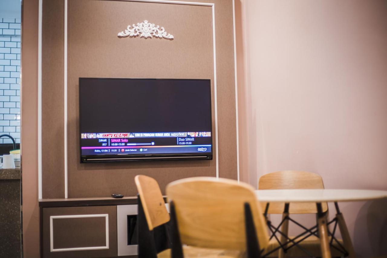 Barrington Villa @ Golden Hill مرتفعات كاميرون المظهر الخارجي الصورة